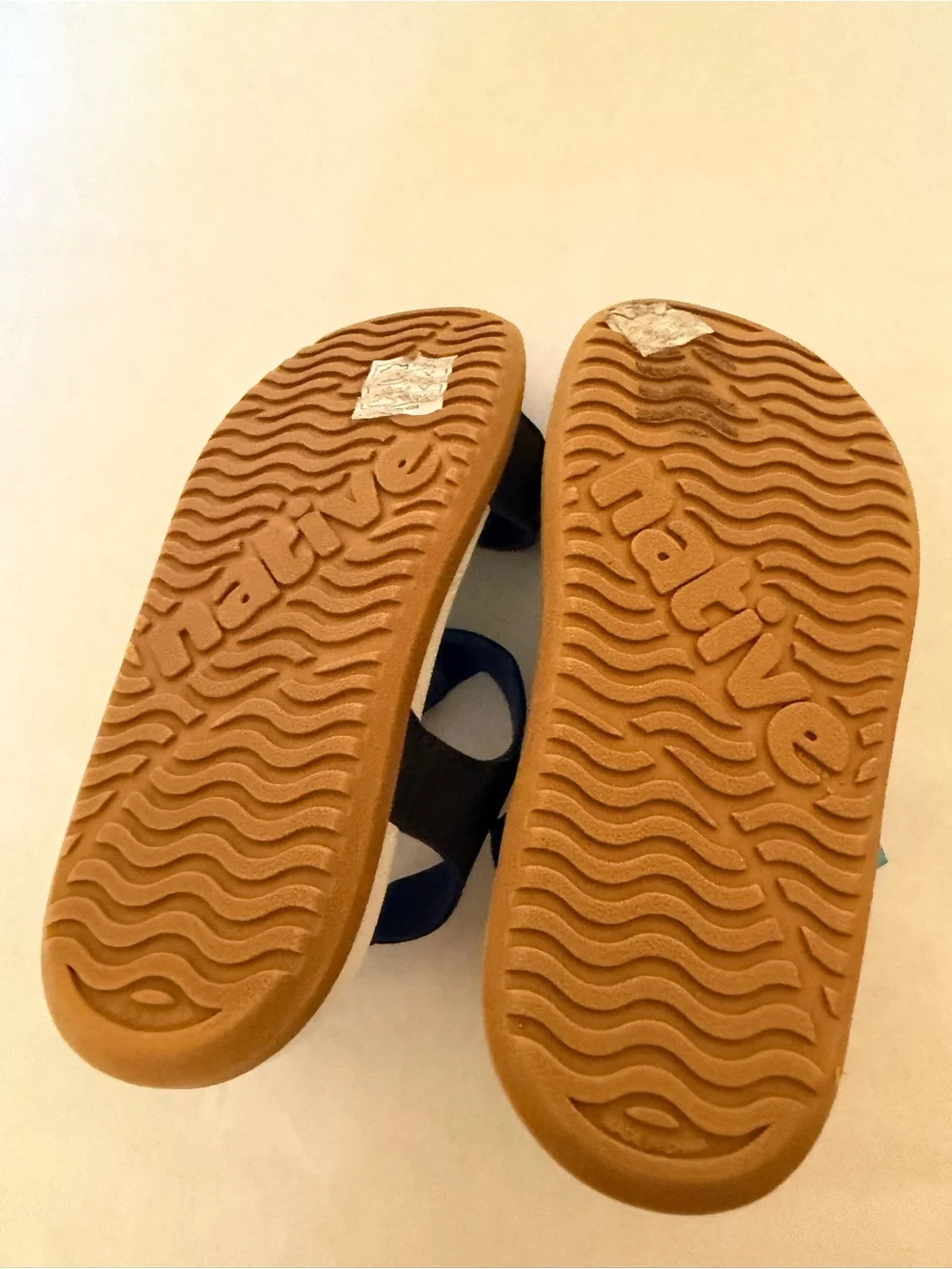 Native lightweight sandals